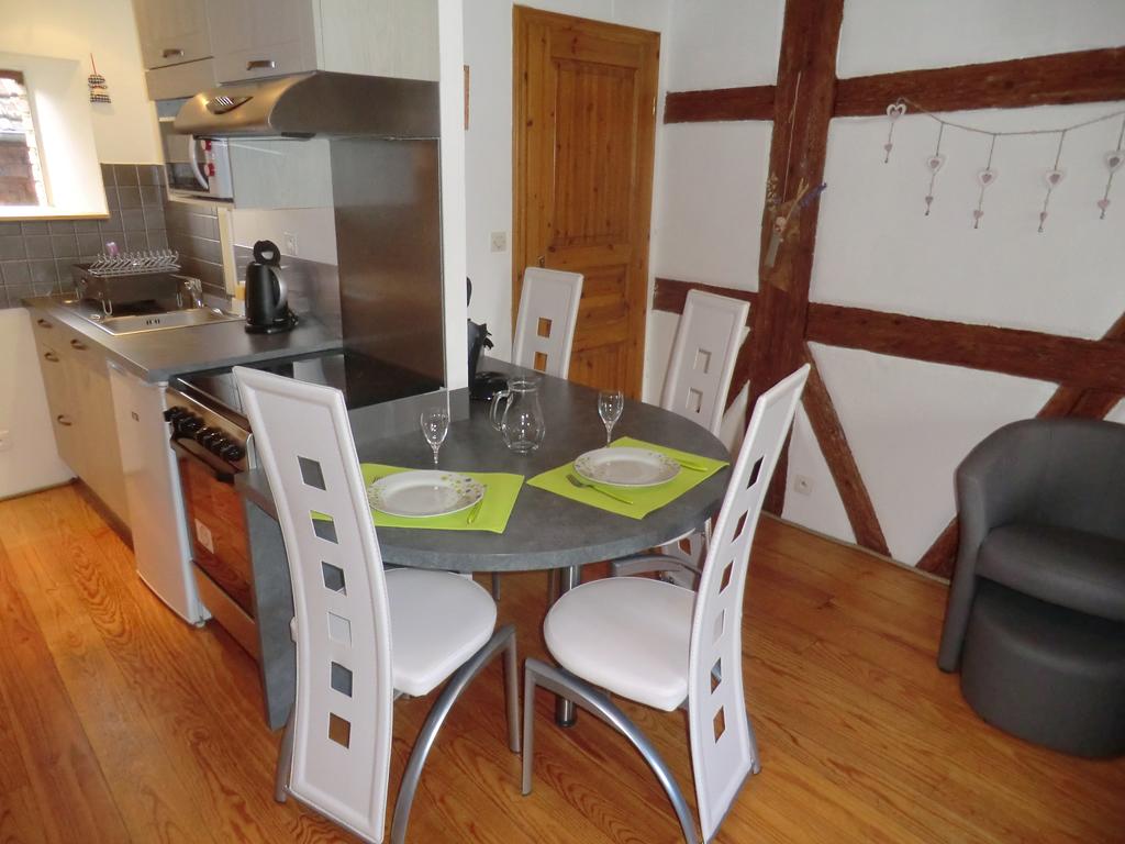 Séjour et cuisine - Gîte à Turckheim