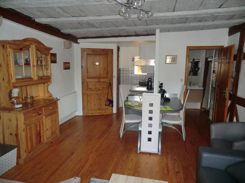 Poutres apparentes - Beaucoup de cachet pour ce séjour - Gîte à Turckheim